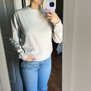 Brandy Melville Crewneck